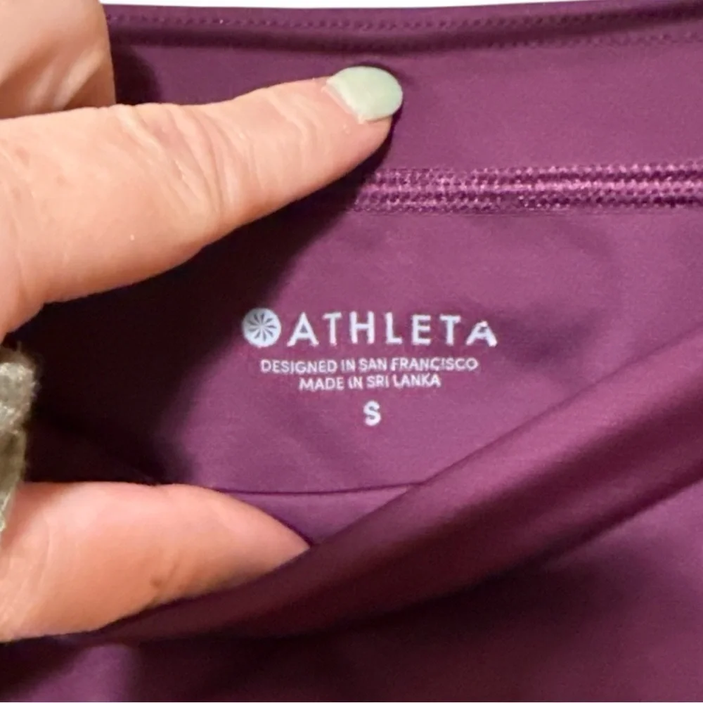EUC - Athleta Momentum Skort - Size S